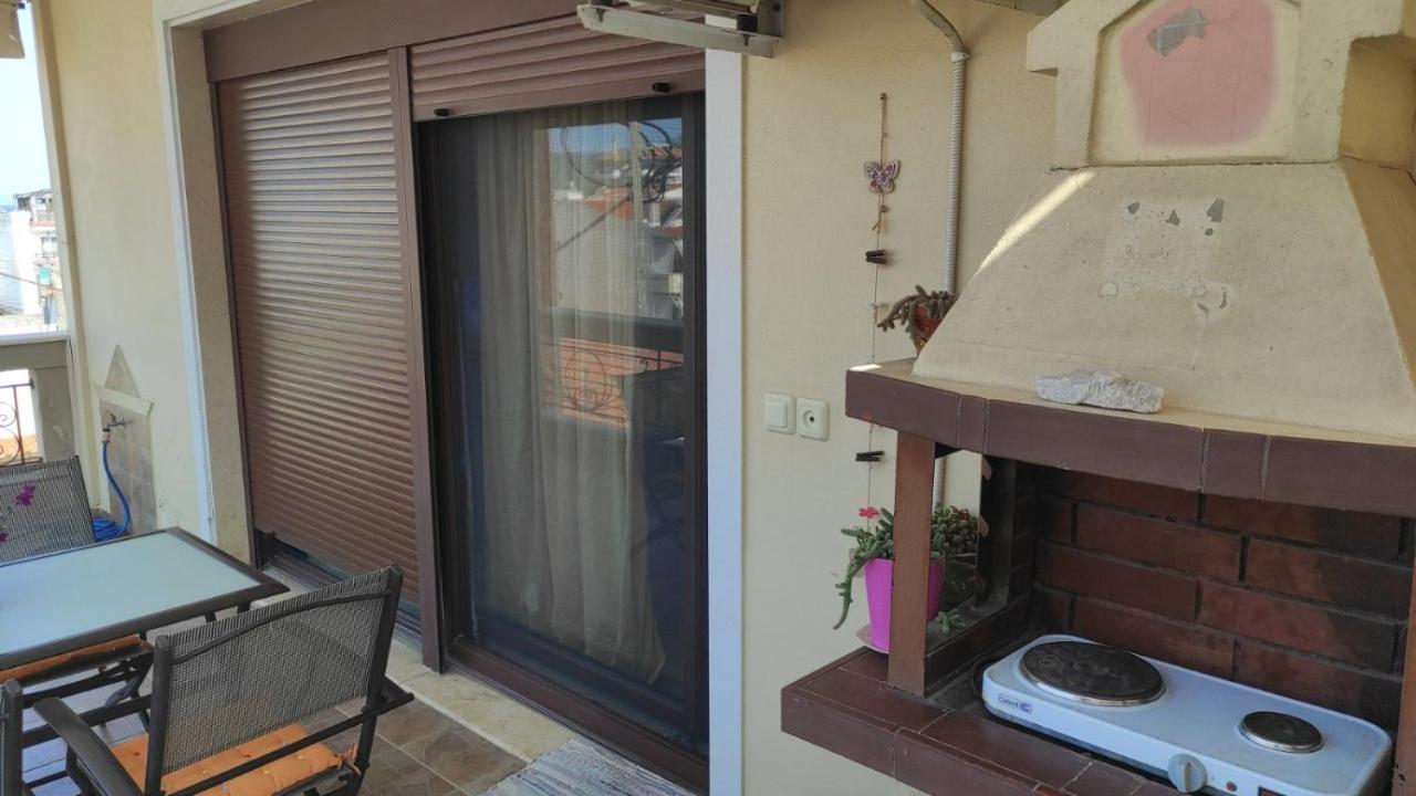 Annashouse Apartment Nea Peramos  Exterior photo